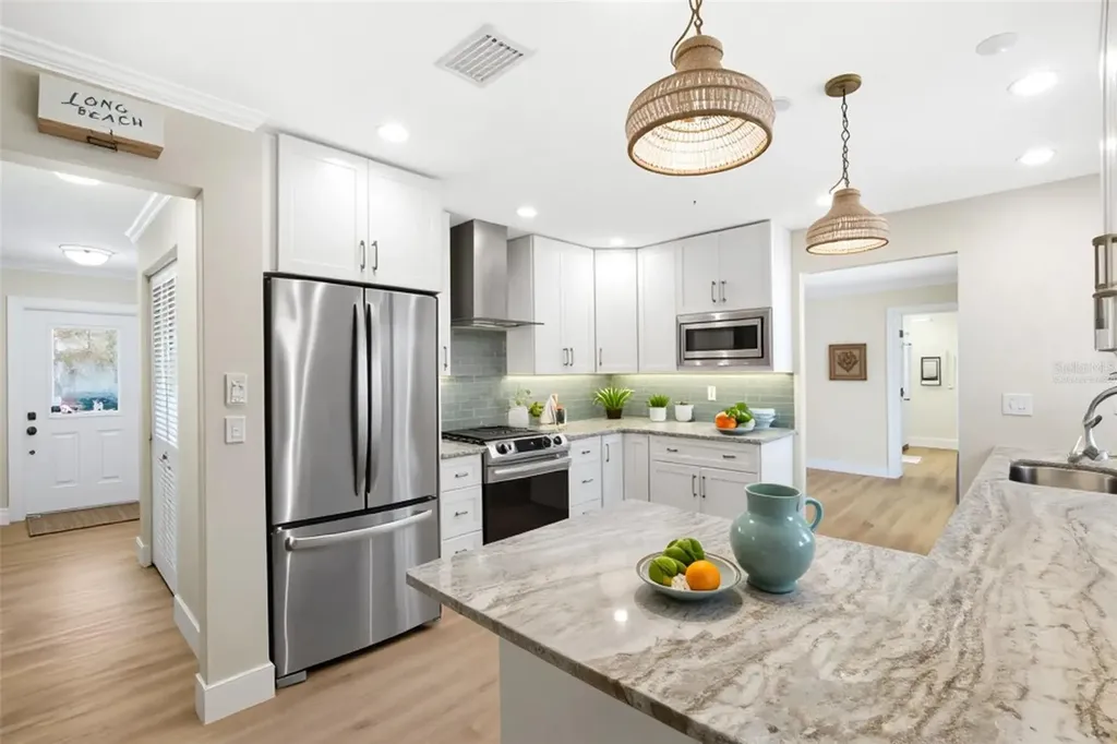 630 Venice Lane Sarasota FL 34242