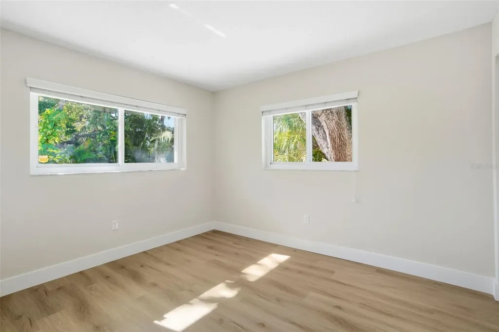 630 Venice Lane Sarasota FL 34242