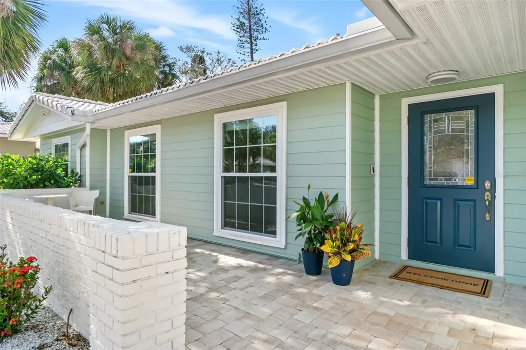 630 Venice Lane Sarasota FL 34242