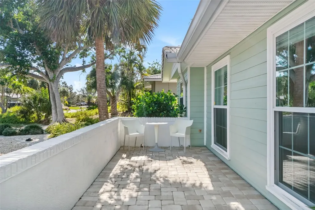 630 Venice Lane Sarasota FL 34242