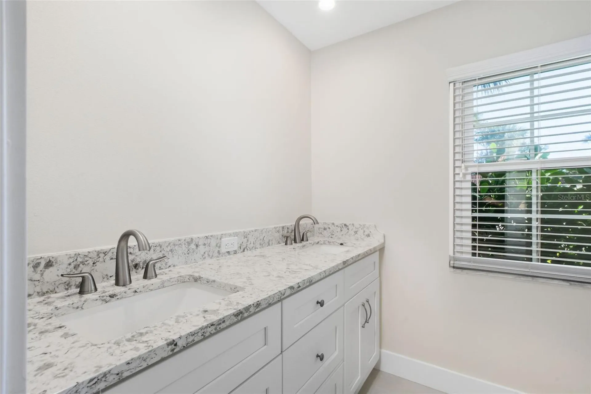 630 Venice Lane Sarasota FL 34242