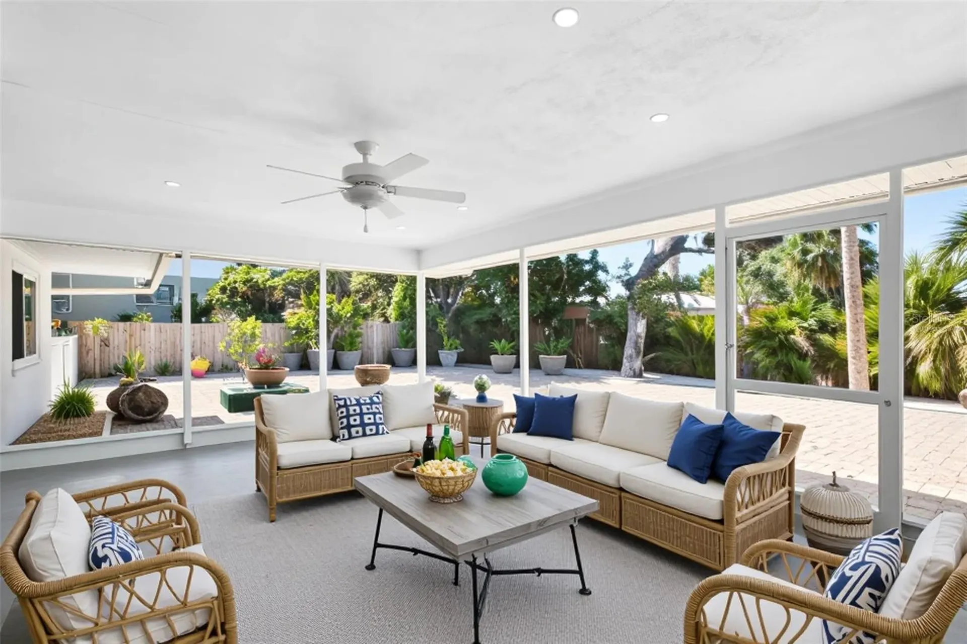 630 Venice Lane Sarasota FL 34242