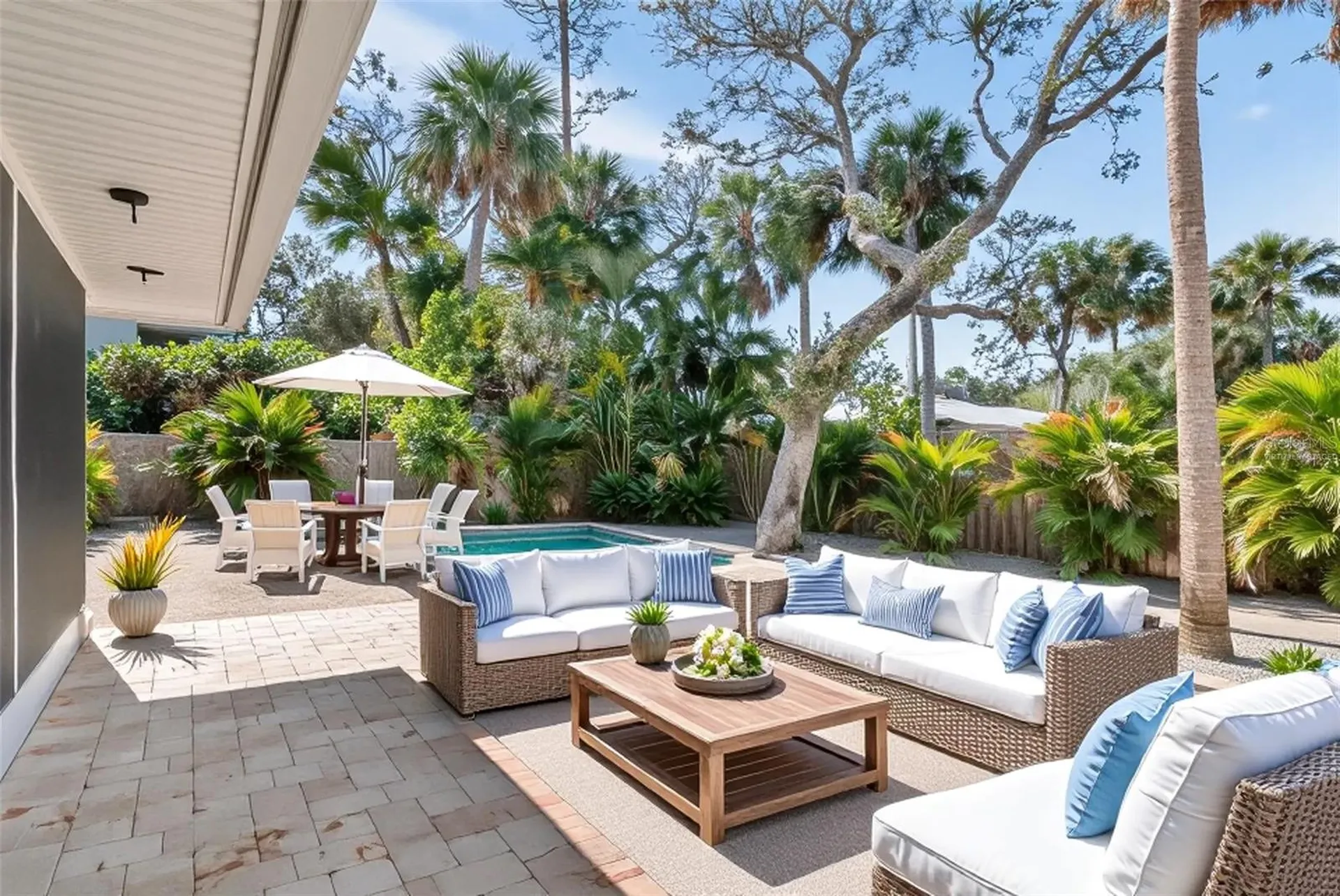 630 Venice Lane Sarasota FL 34242