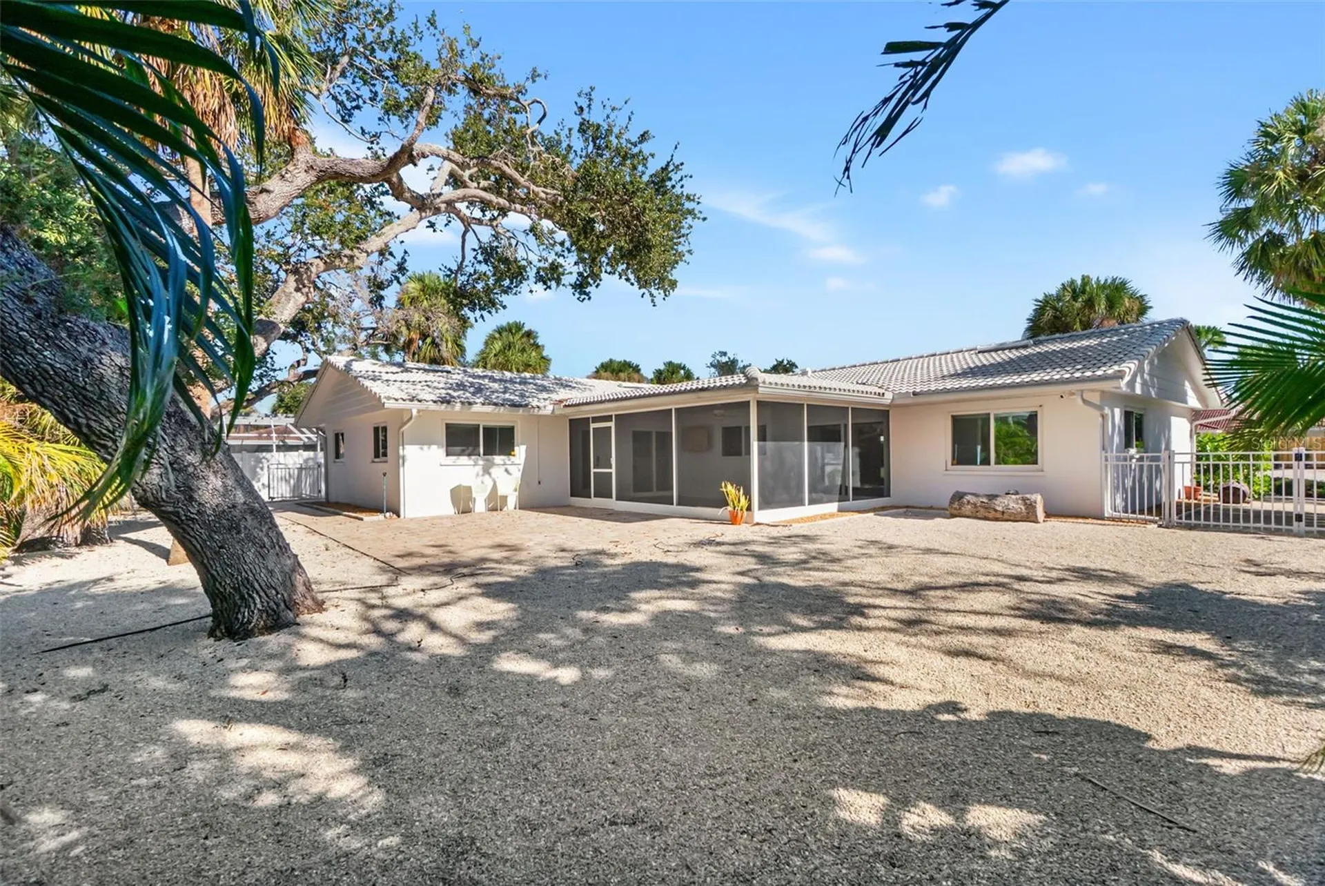 630 Venice Lane Sarasota FL 34242