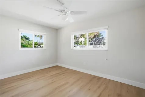 630 Venice Lane Sarasota FL 34242
