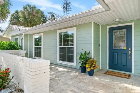 630 Venice Lane Sarasota FL 34242