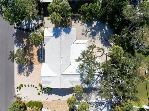 630 Venice Lane Sarasota FL 34242
