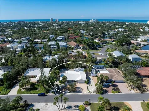 630 Venice Lane Sarasota FL 34242