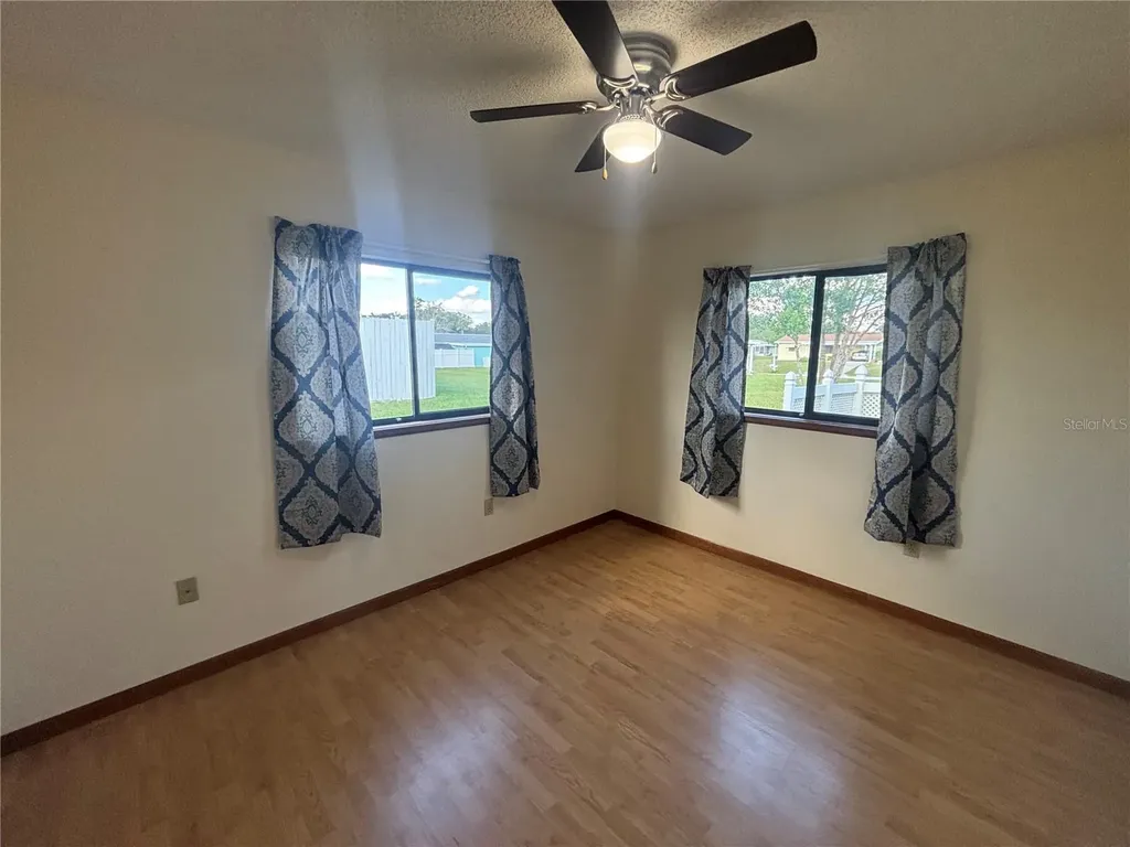 10211 SW 93rd Court Ocala FL 34481