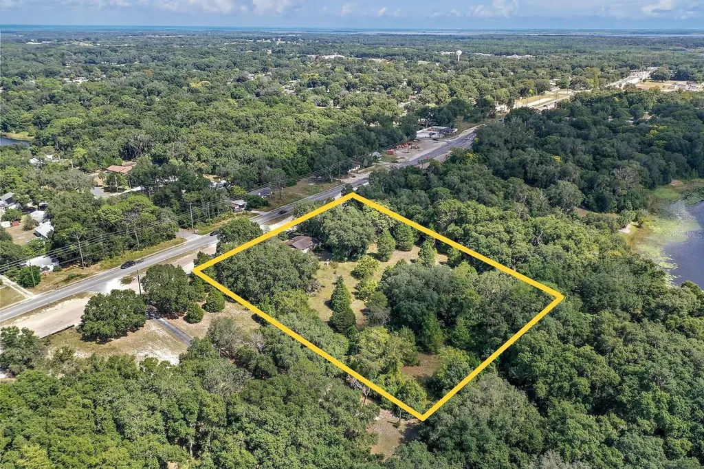 2048 Miller Boulevard Fruitland Park FL 34731