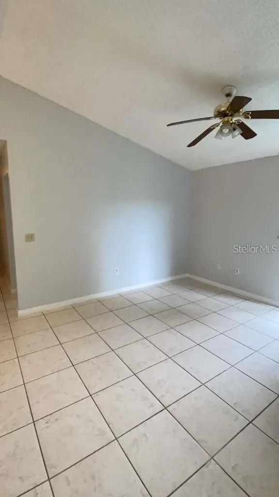 5214 Via Hacienda Circle Orlando FL 32839