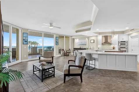 7 Avenue De La Mer Palm Coast FL 32137