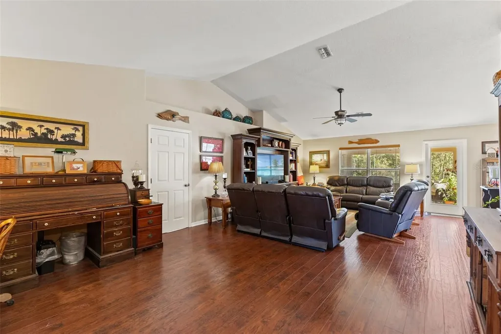 5 Boxleaf Homosassa FL 34446