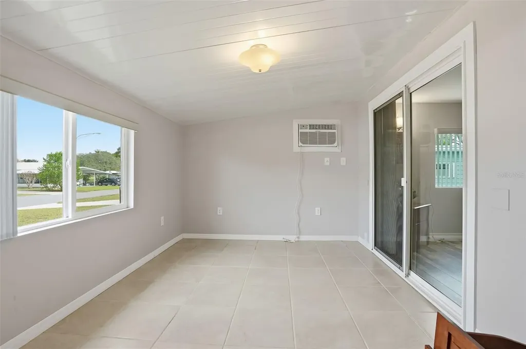 8156 Baycrest Drive Brooksville FL 34613