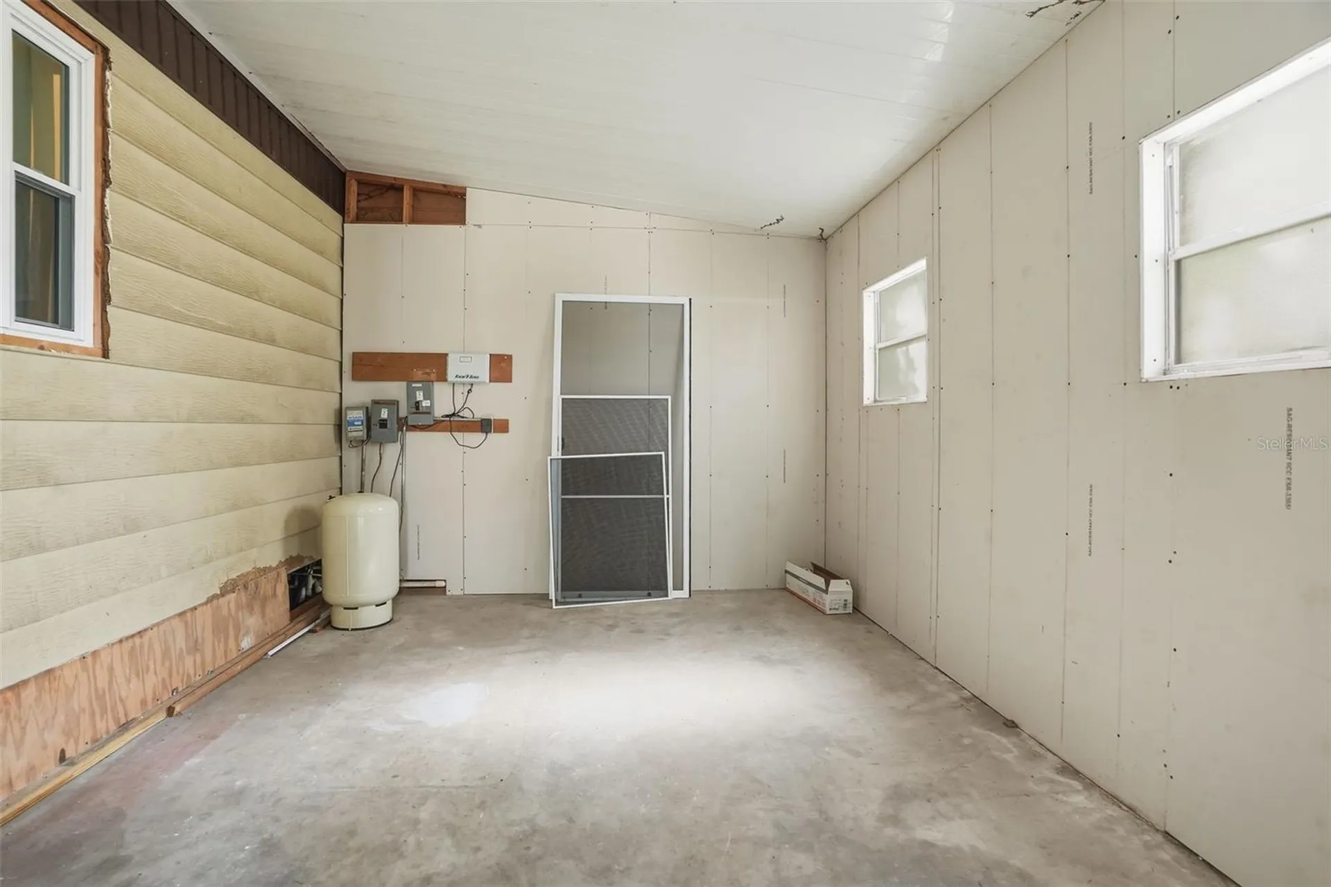 8156 Baycrest Drive Brooksville FL 34613