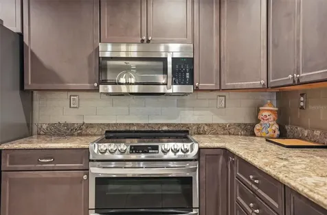 8156 Baycrest Drive Brooksville FL 34613