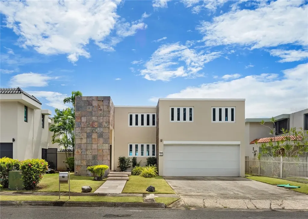 15 Principal Guaynabo PR 00969