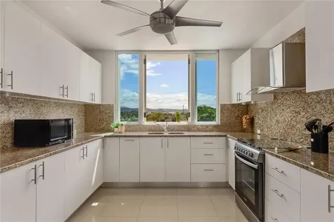 15 Principal Guaynabo PR 00969