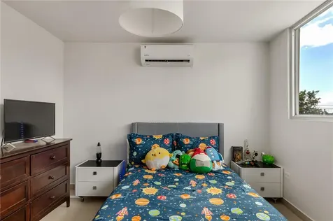 15 Principal Guaynabo PR 00969
