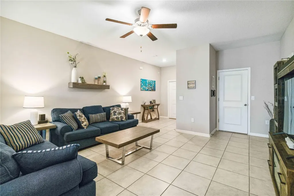 14339 Easy Goer Street Ruskin FL 33573