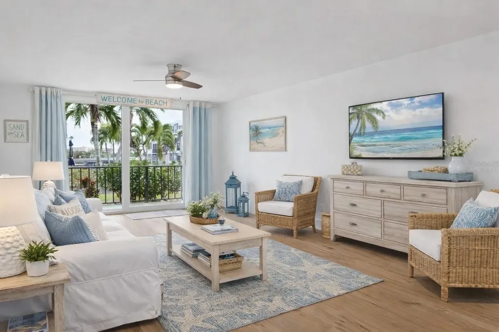 7405 Bay Island Drive S South Pasadena FL 33707