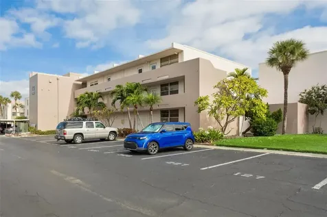 7405 Bay Island Drive S South Pasadena FL 33707
