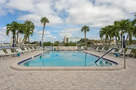 7405 Bay Island Drive S South Pasadena FL 33707
