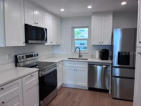 7405 Bay Island Drive S South Pasadena FL 33707