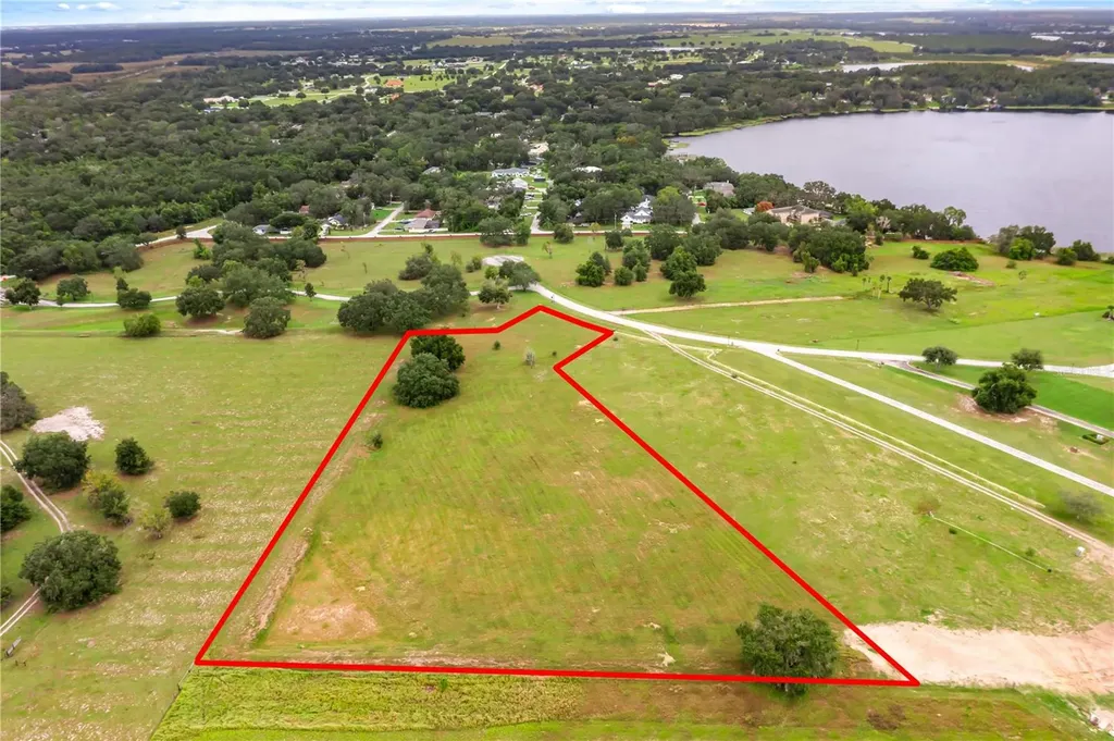 Lot #12 Water Crest Court Groveland FL 34736