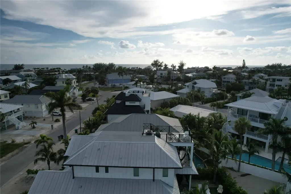237 S Harbor Drive Holmes Beach FL 34217