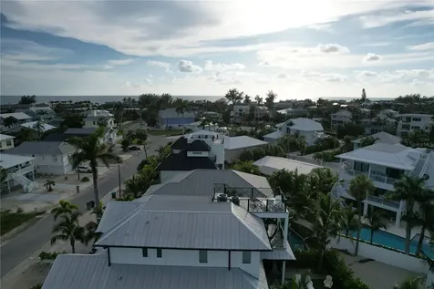 237 S Harbor Drive Holmes Beach FL 34217