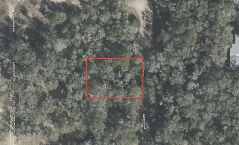611 Pinewood Avenue Inverness FL 34453