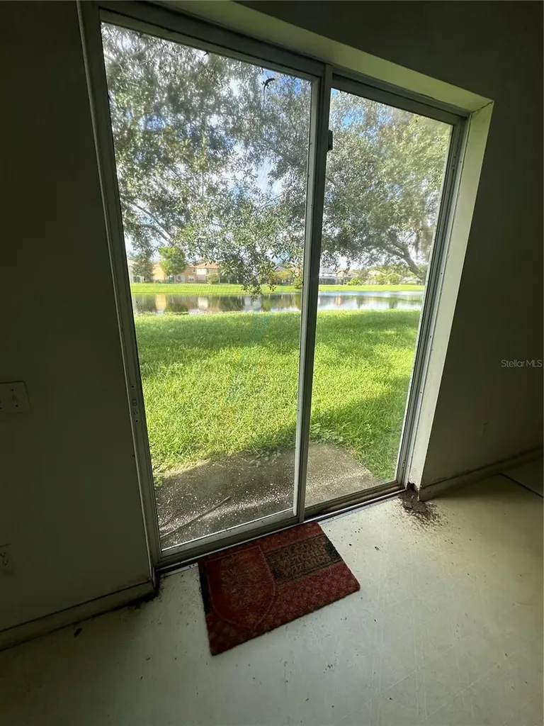 13326 Sproston Point Orlando FL 32832