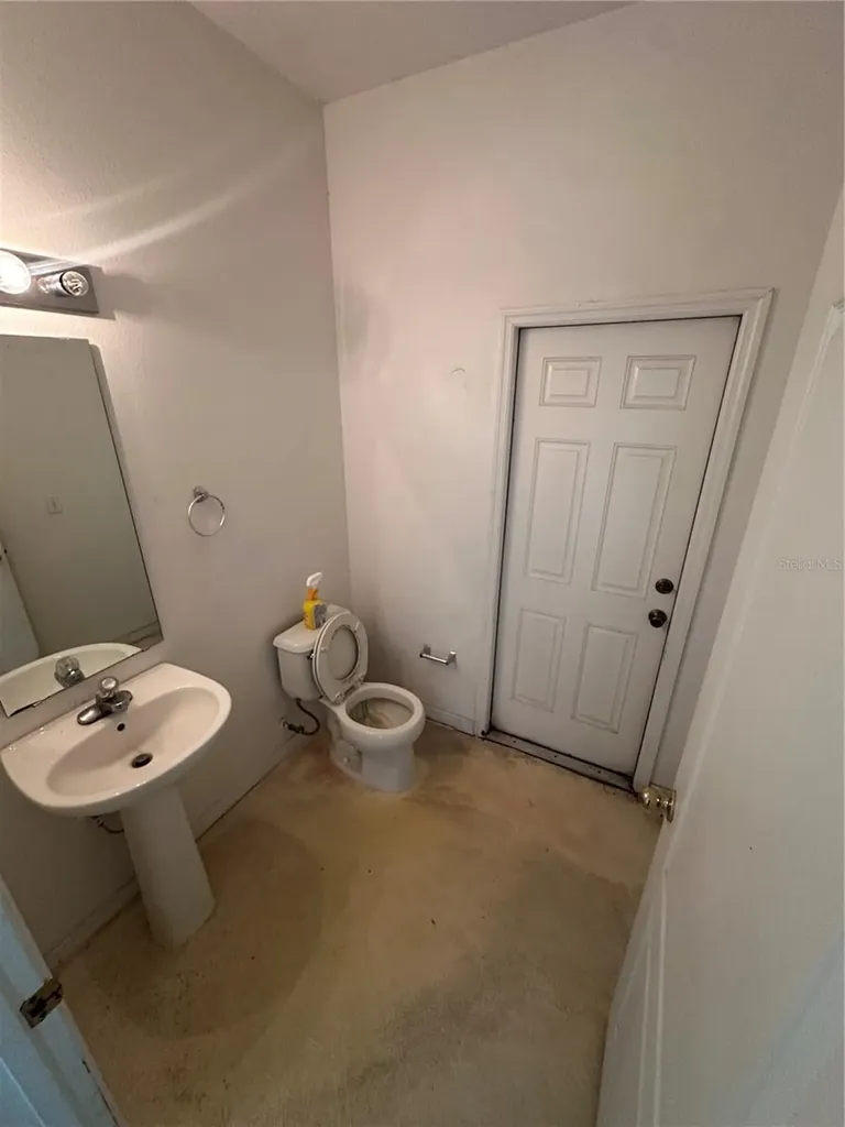 13326 Sproston Point Orlando FL 32832