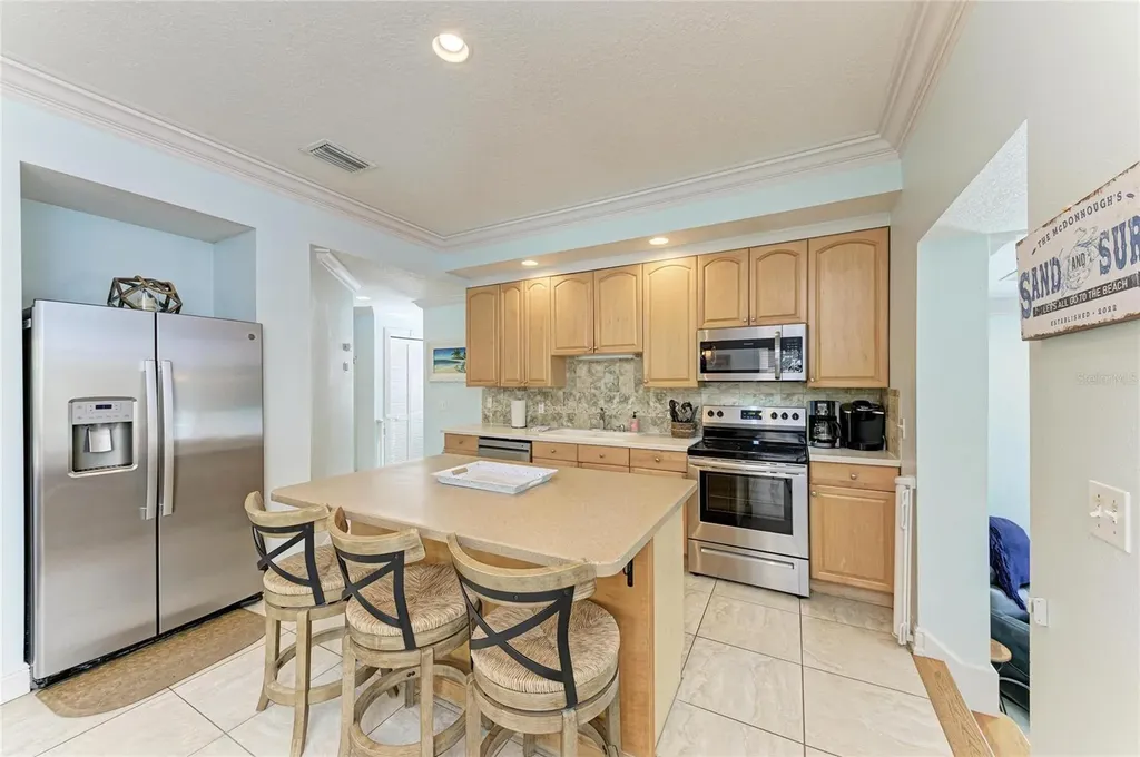 4003 5th Avenue Holmes Beach FL 34217