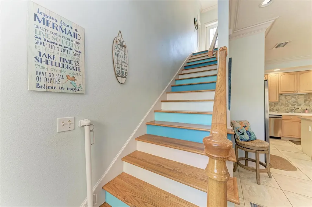 4003 5th Avenue Holmes Beach FL 34217