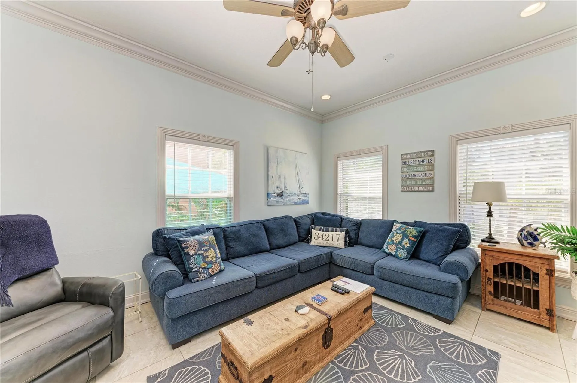 4003 5th Avenue Holmes Beach FL 34217