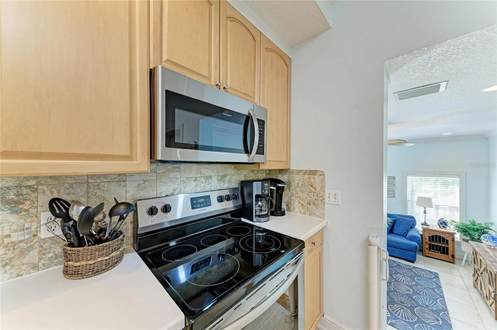 4003 5th Avenue Holmes Beach FL 34217