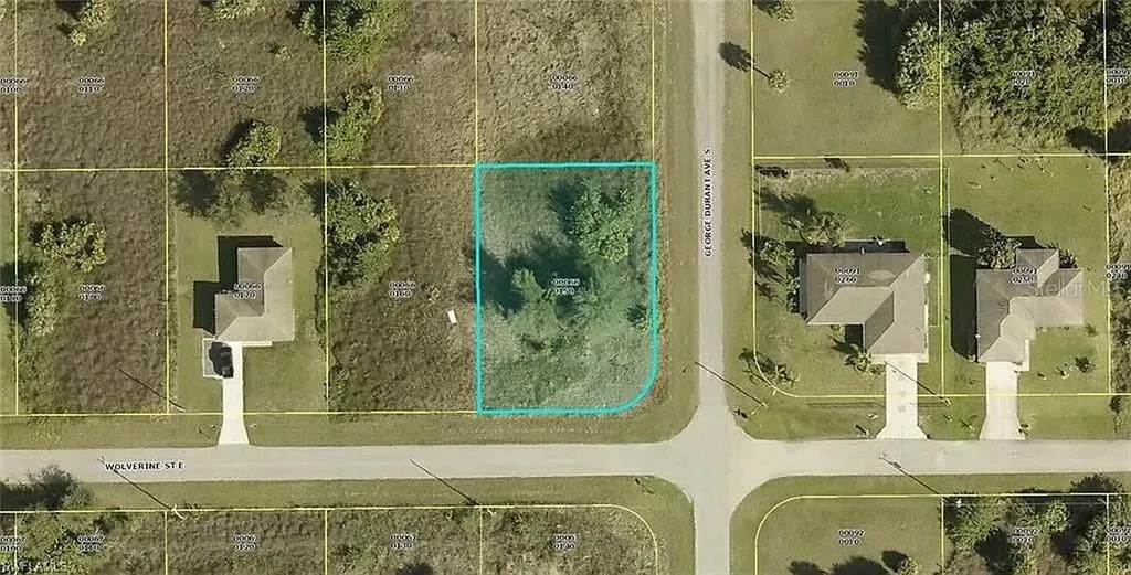 833 Wolverine Street E Lehigh Acres FL 33974