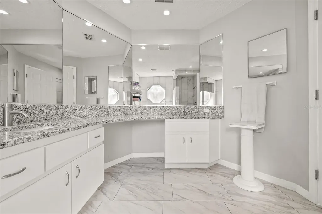 1285 Henry Avenue Spring Hill FL 34608