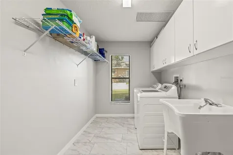 1285 Henry Avenue Spring Hill FL 34608
