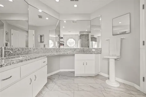 1285 Henry Avenue Spring Hill FL 34608