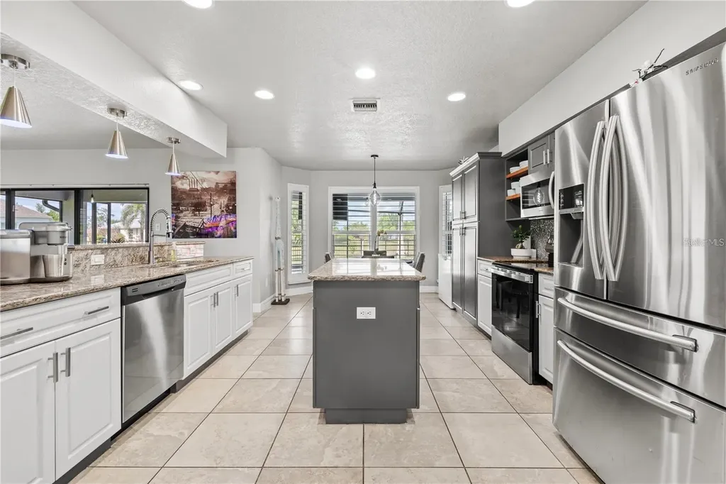 384 Viedma Street Punta Gorda FL 33983