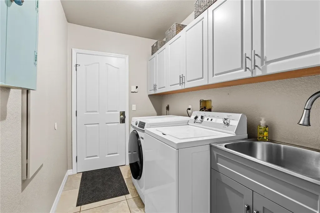 384 Viedma Street Punta Gorda FL 33983