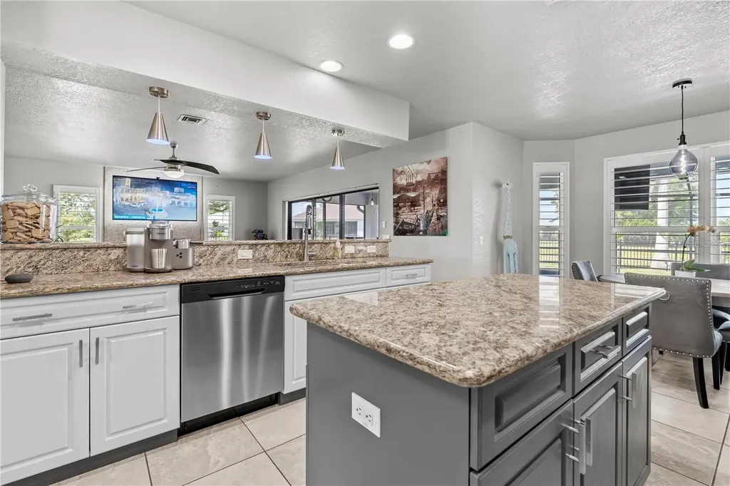 384 Viedma Street Punta Gorda FL 33983