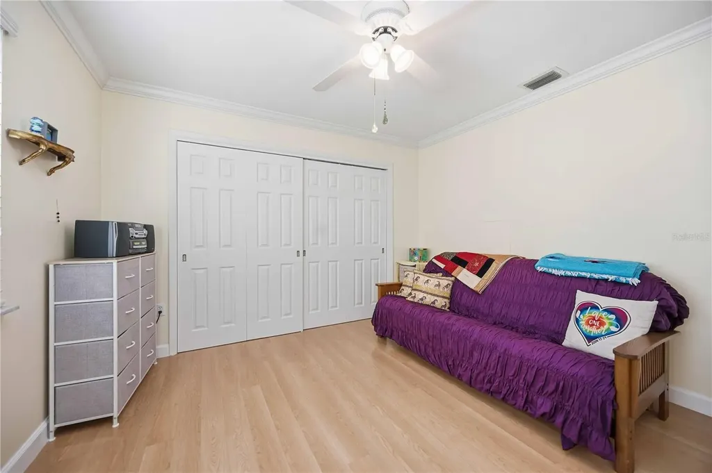 5453 Riverbluff Circle Sarasota FL 34231