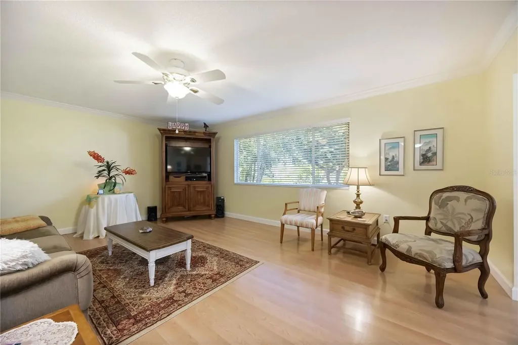 5453 Riverbluff Circle Sarasota FL 34231