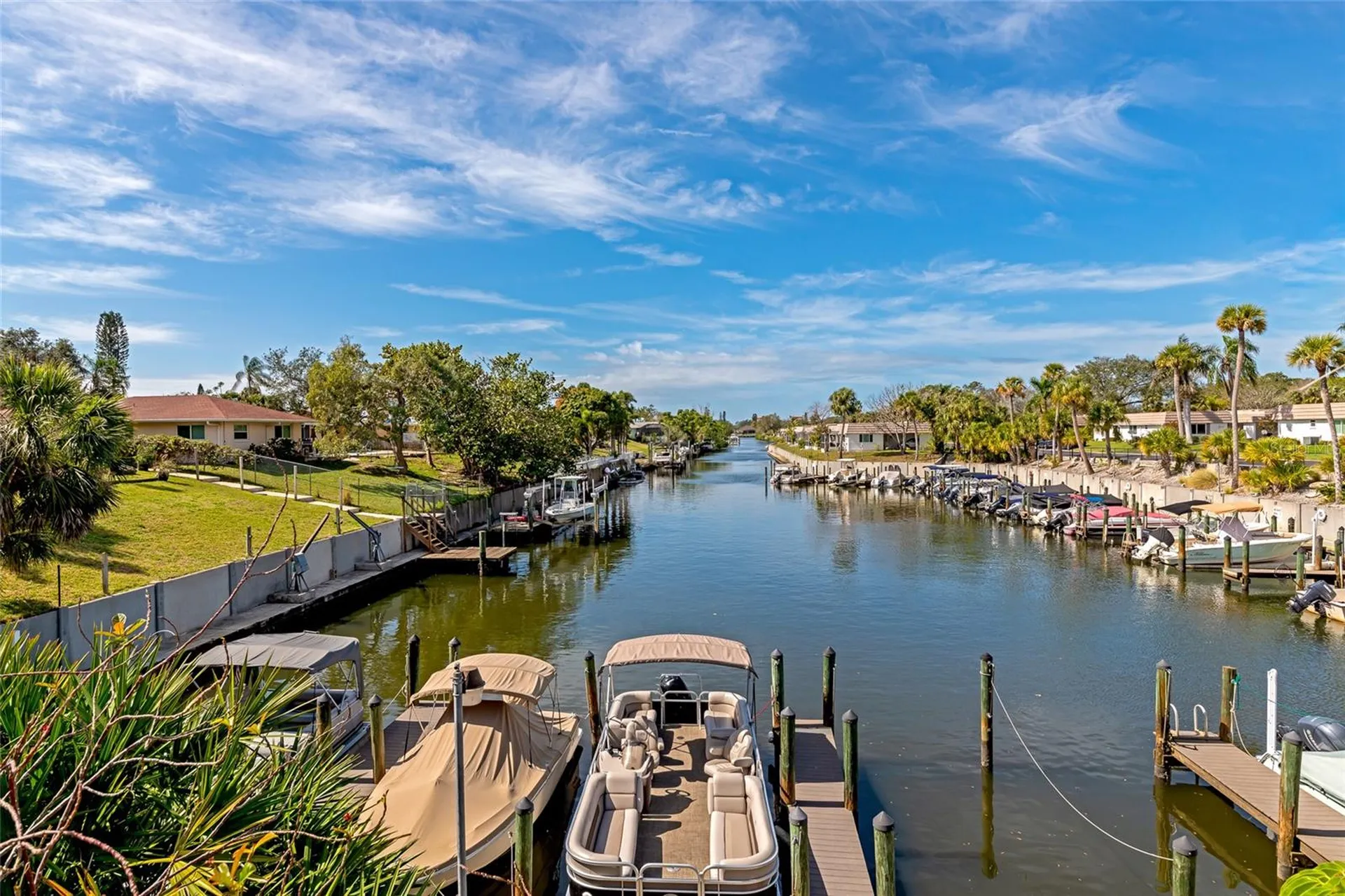 5453 Riverbluff Circle Sarasota FL 34231
