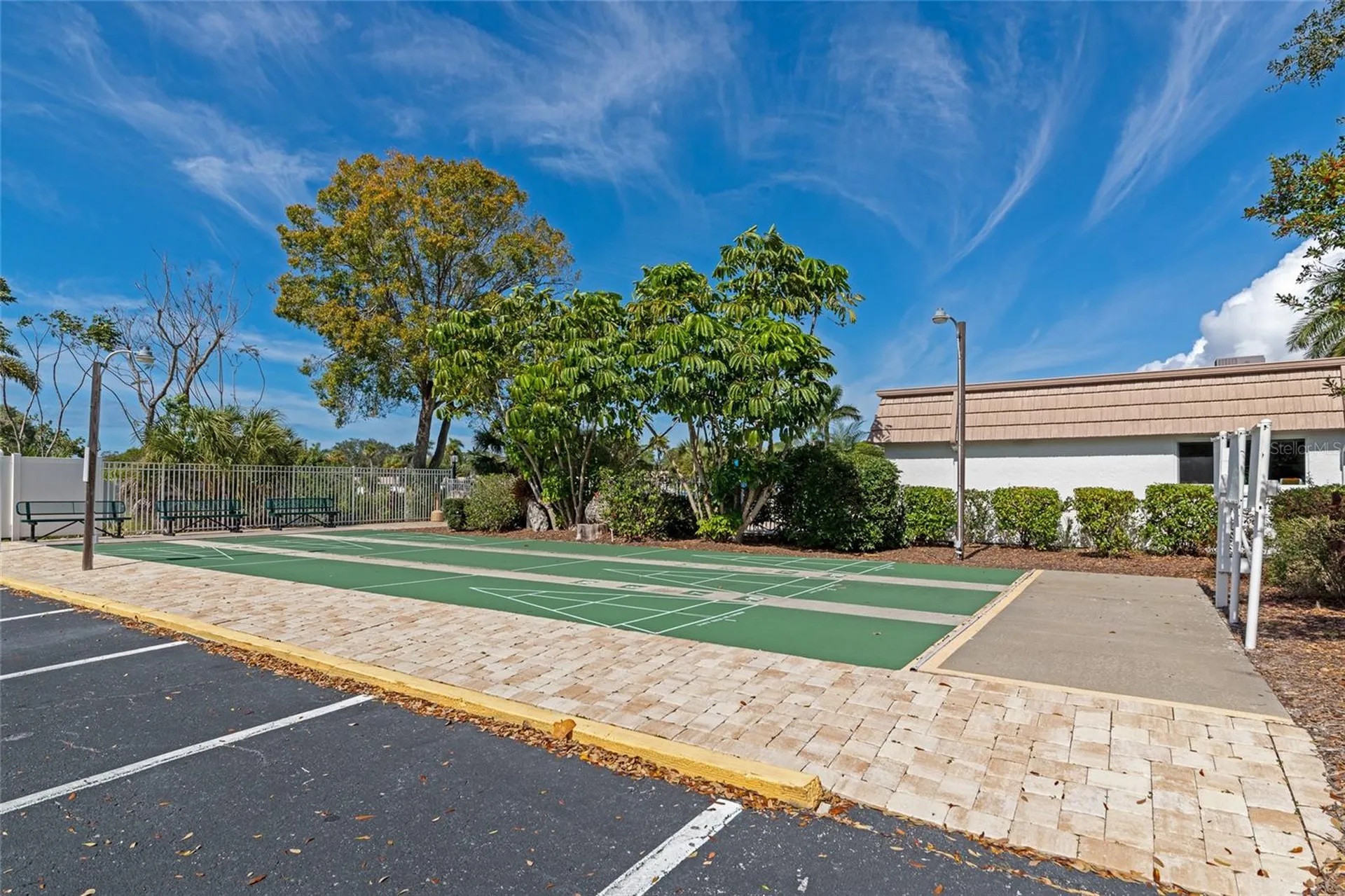 5453 Riverbluff Circle Sarasota FL 34231