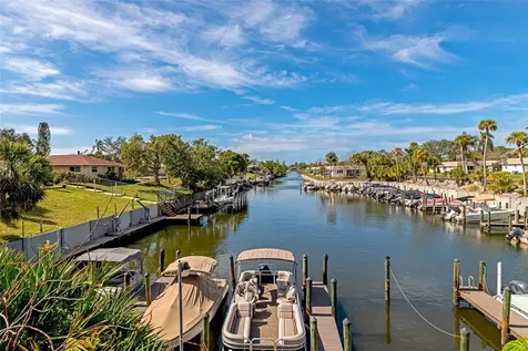5453 Riverbluff Circle Sarasota FL 34231